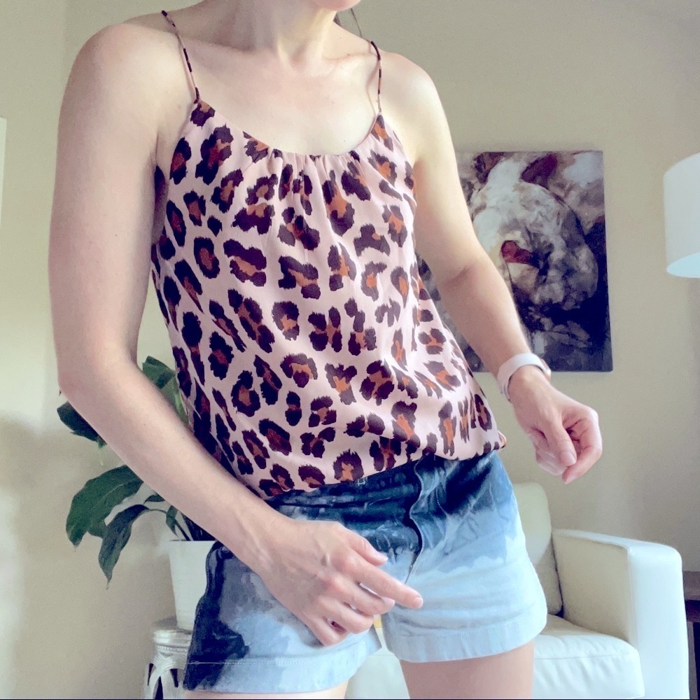 𝅺w118 by Walter Baker pink leopard halter tank top, size M